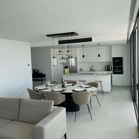 Huswell - Oceanview In Higueron West Fuengirola